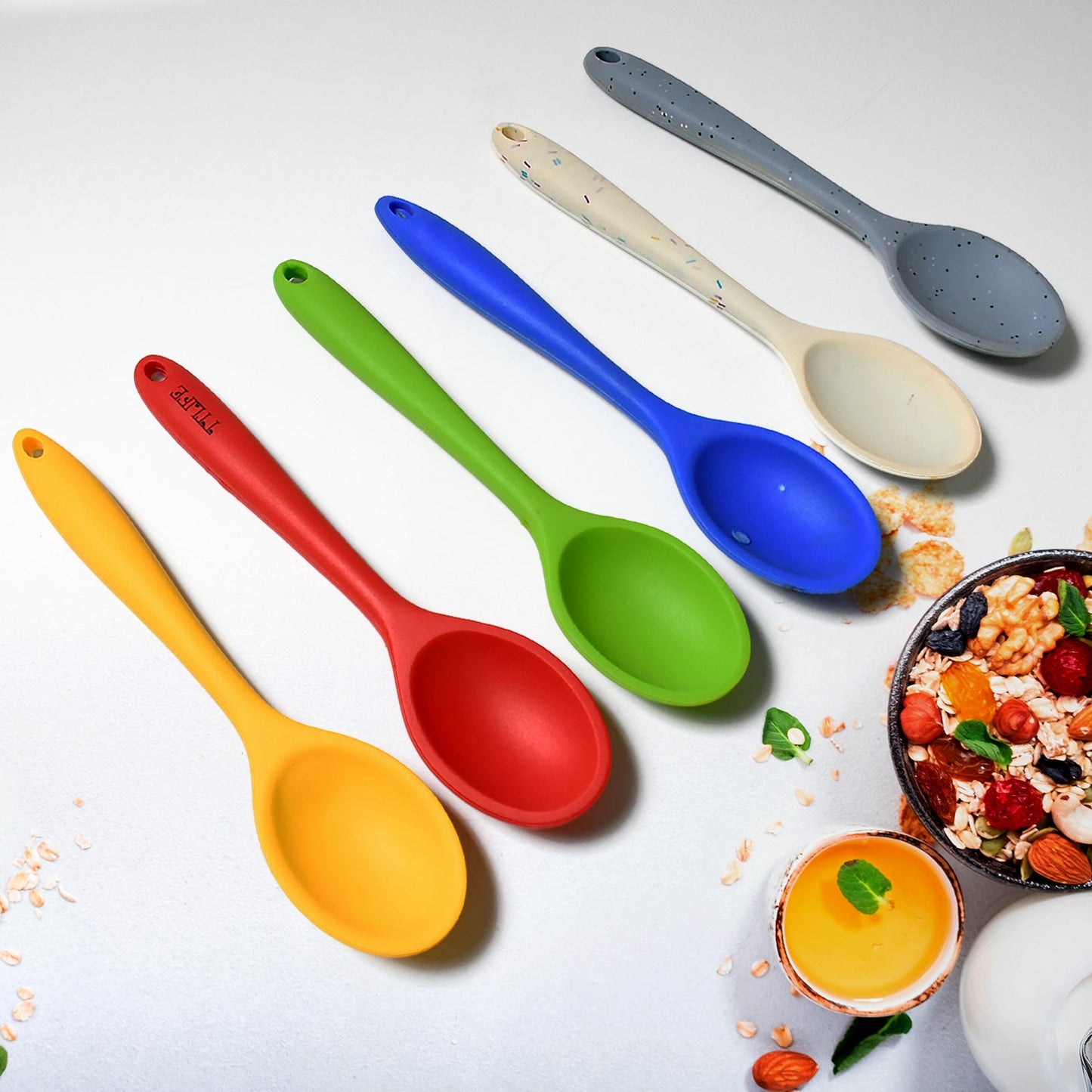 Multipurpose Silicone Spoon, Silicone Basting Spoon Non-Stick Kitchen Utensils Household Gadgets Heat-Resistant Non Stick Spoons Kitchen Cookware Items For Cooking and Baking (6 Pcs Set)