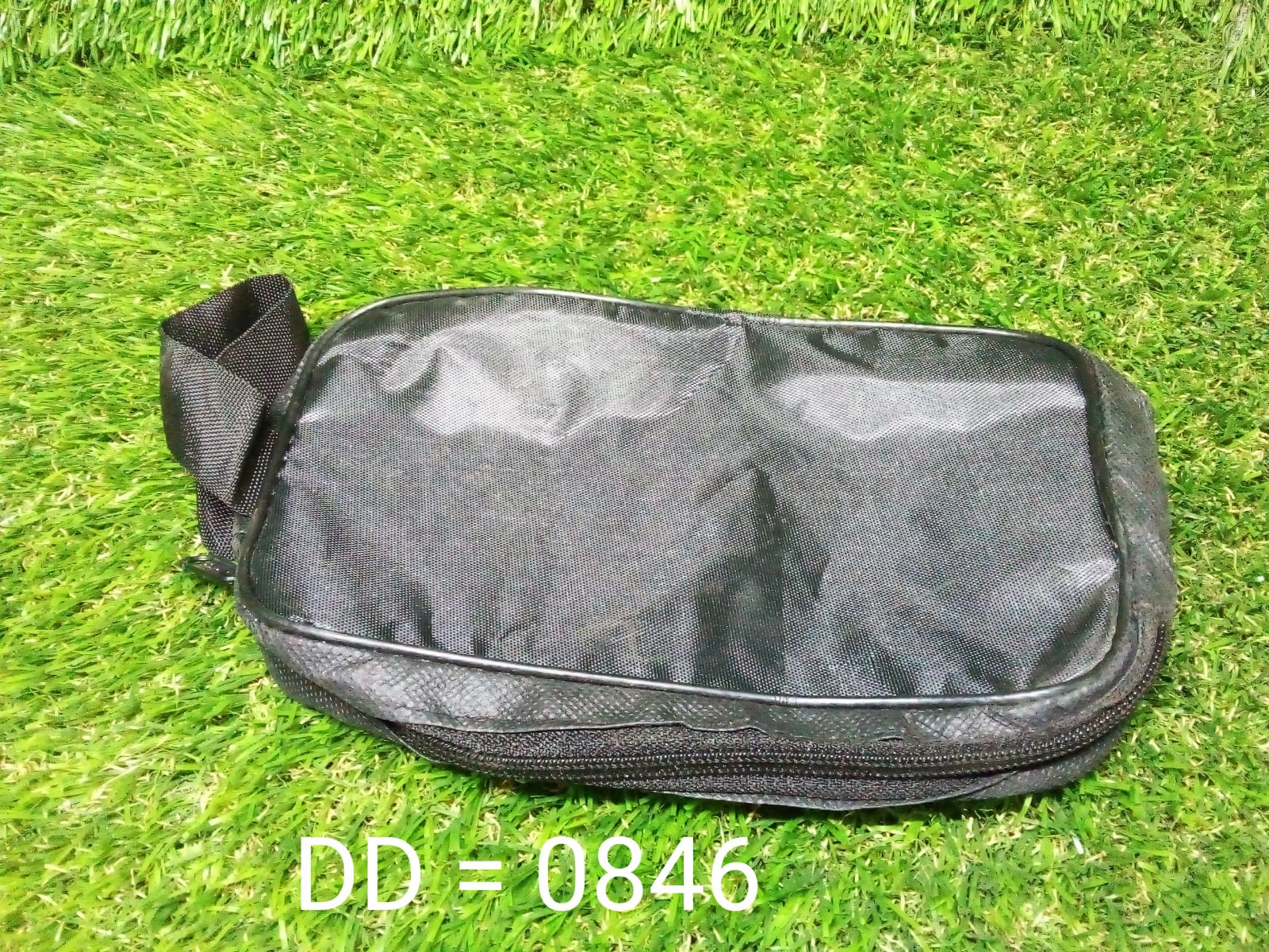 0846 Portable Travel Hand Pouch/Shaving Kit Bag for Multipurpose Use (Black) 